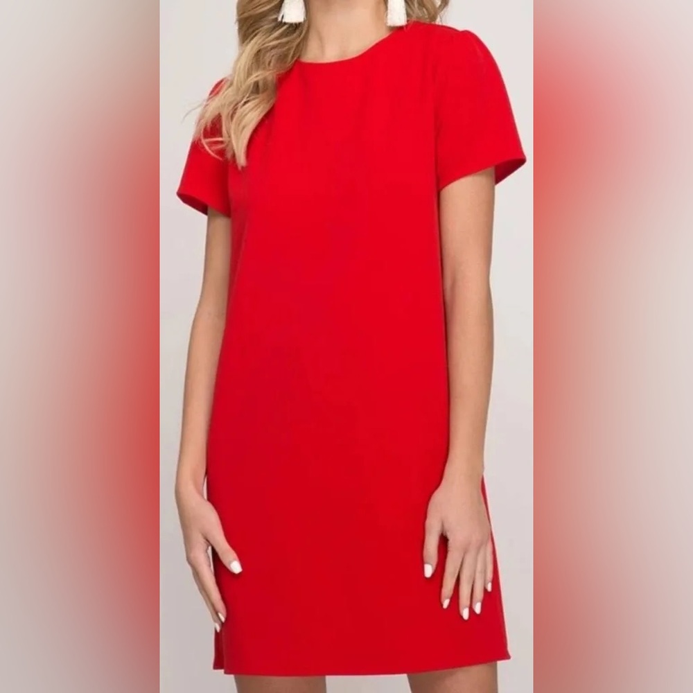 Elegant Red Shift Dress